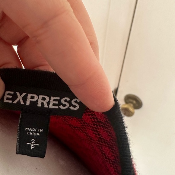 Express Women's Long Sleeve Boxy Knit Top - Small - Picture 3 of 6